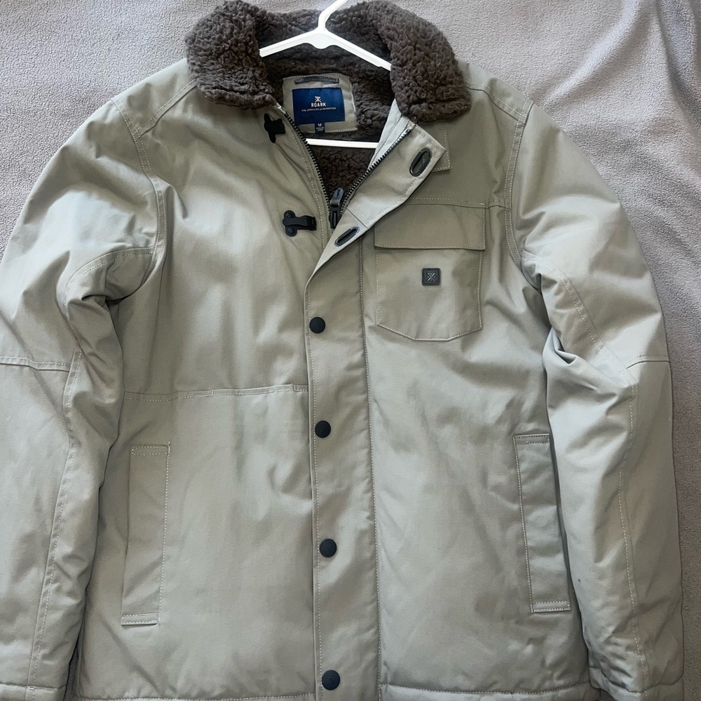 Roark Men's Axeman Jacket NWOT in Olive Green with Brown Sherpa Collar